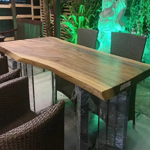 Giao Bàn Me Tây Cho Dự Án Quán Cafe ở Cần Thơ