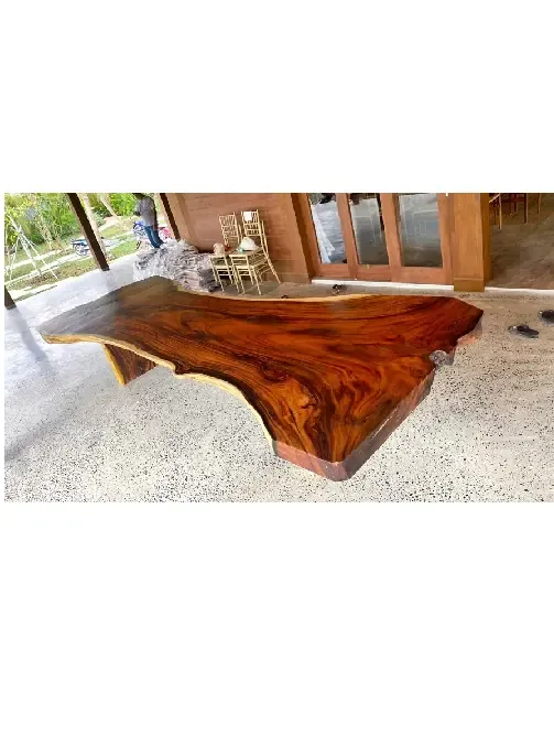 Giao Bàn Me Tây Nguyên Tấm Cho Khách ở Dĩ An-Bình Dương