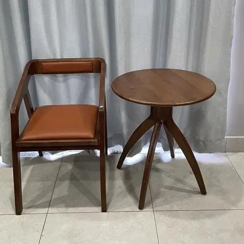 Bàn Tròn Cafe Chân Trụ 4 Chĩa