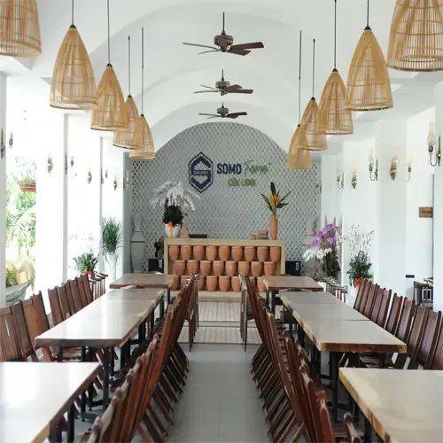 Dự An Bàn Gỗ Me Tây Nhà Hàng Tại Vĩnh Long